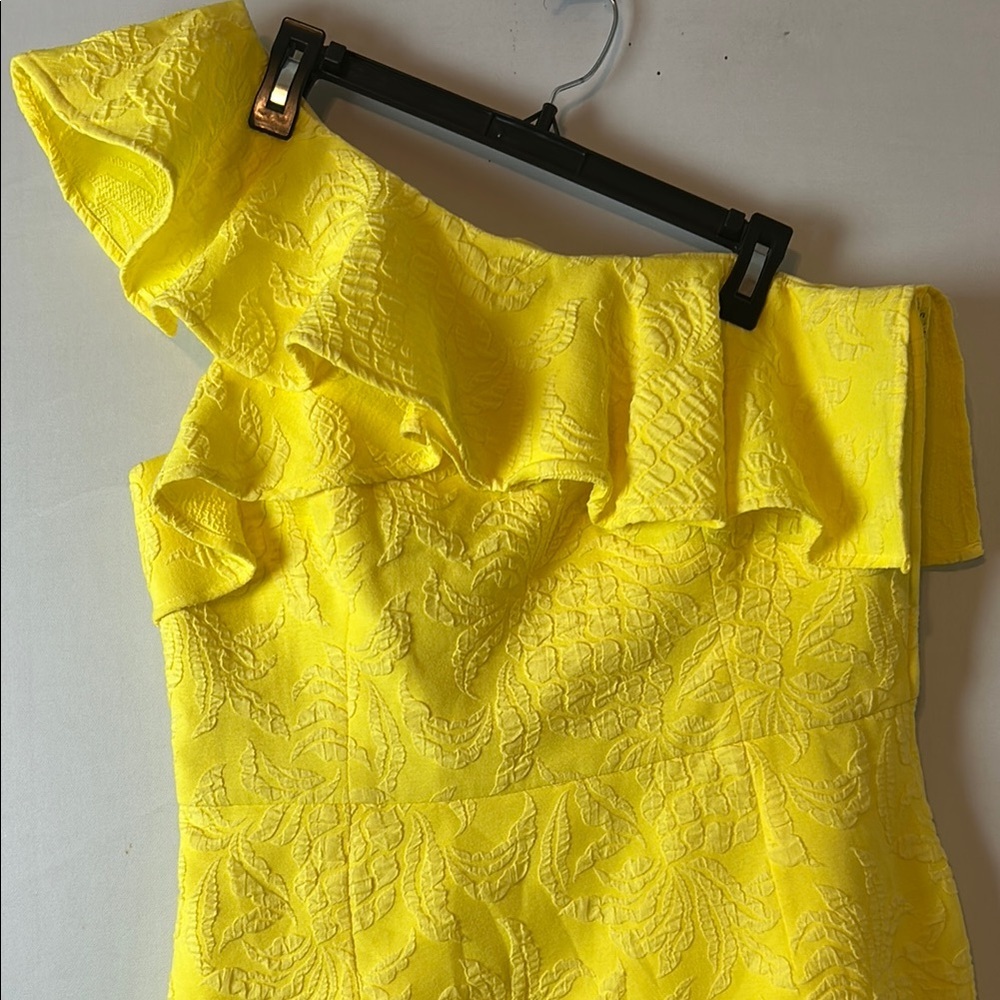One-Shoulder Yellow Ruffle Romper - Picture 10 of 15